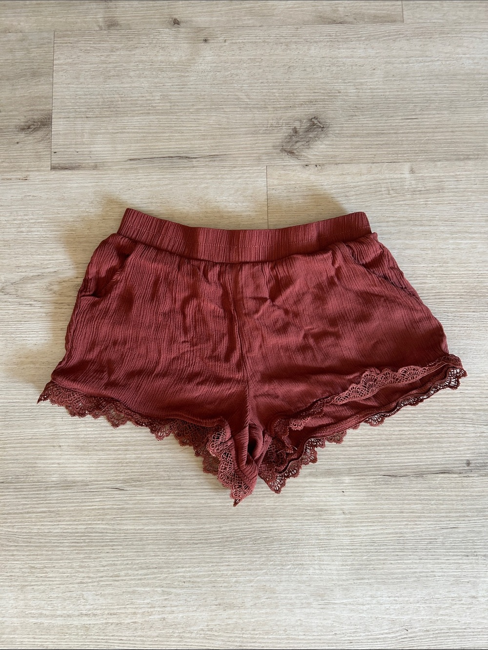 Kingston Lace-Trim Sleep Shorts - Rust Red XS
